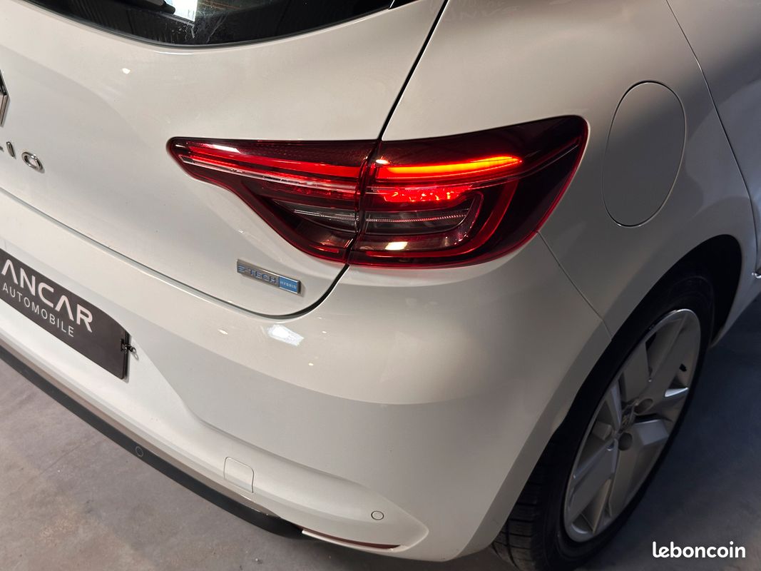 Renault Clio E-TECH 1.6 i 140 Hybrid Boîte auto / CarPlay / Régulateur (image 8)
