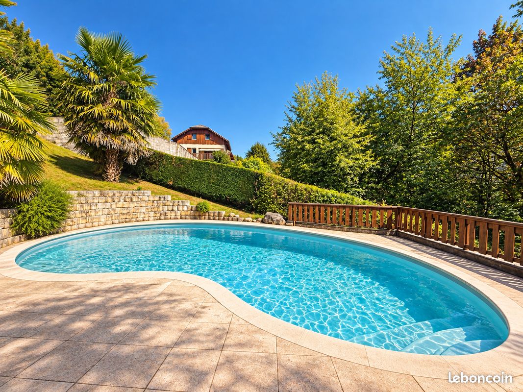 Maison 9 pièces 346 m² · à Marthod · 346 m² · 335 000 €