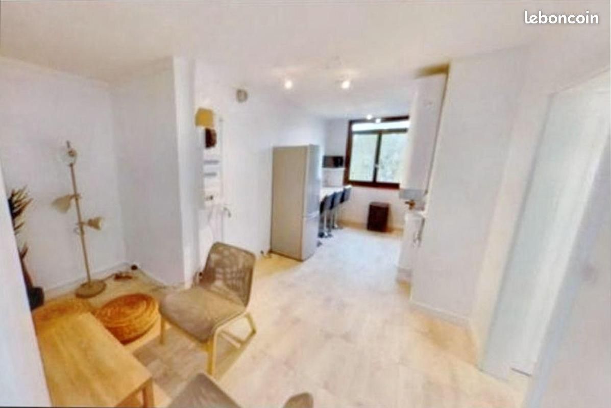 Appartement 4 pièces 68 m² · à Ablon-sur-Seine · 68 m² · 470 €