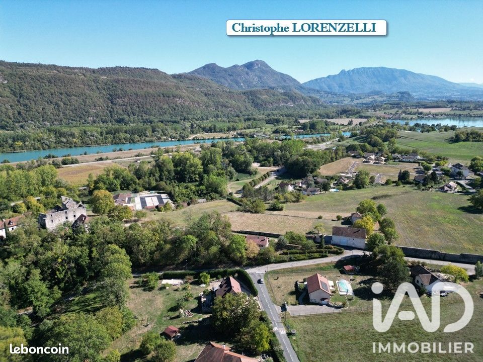 Terrain 2600 m² · à Cressin-Rochefort · 2 600 m² · 130 000 €