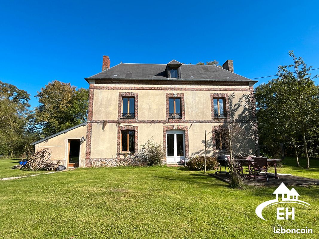 Maison 4 pièces 100 m² · à La Ferté-en-Ouche · 100 m² · 800 €
