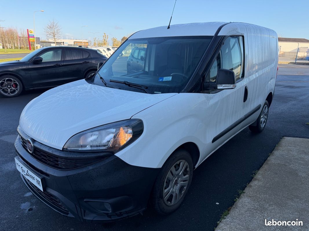 Fiat Doblo 1.6L Mjt 90 Ch Basis Fourgon (image 3)