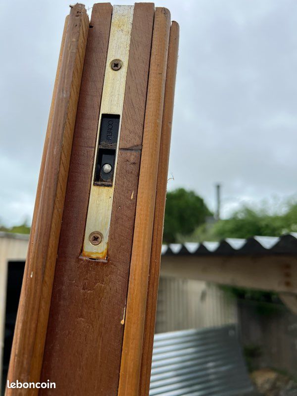 Porte d intérieur en bois massif (image 1)