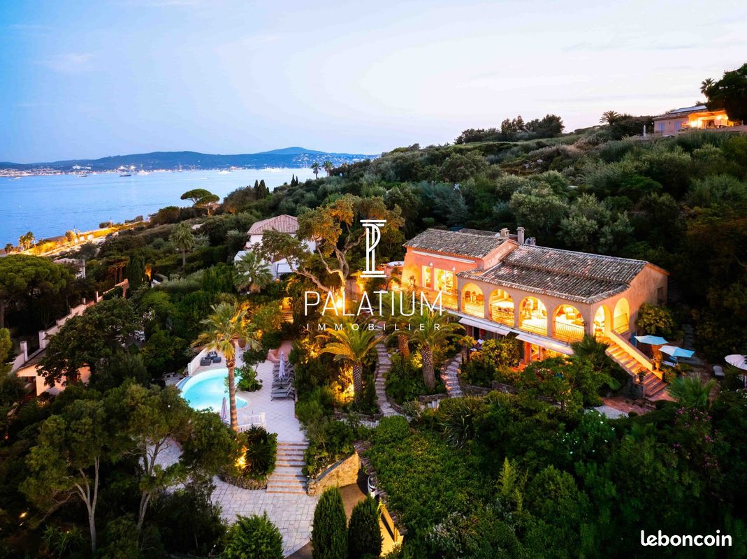 Immeuble 10 pièces 289 m² · à Sainte-Maxime · 289 m² · 4 800 000 €