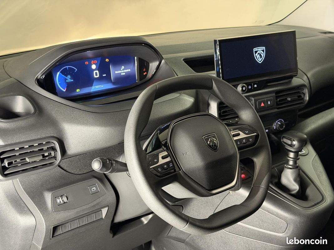 PEUGEOT PARTNER M 650KG 1.5 BlueHDi 130 Pack Premium Connect (image 18)