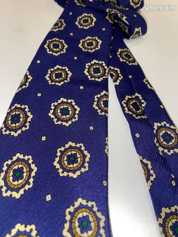 Cravate Vintage Hugo Boss 100% Soie - Motif Géométrique Multicolore - Bon État