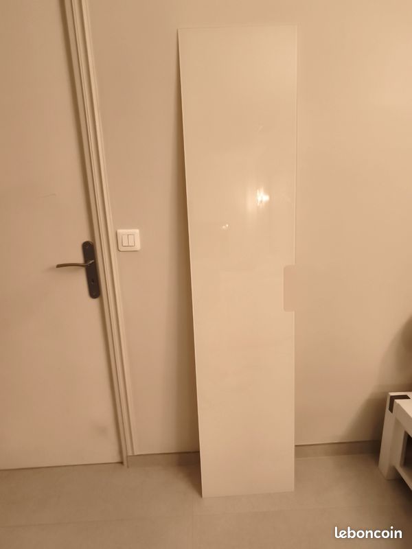 Plaque en verre pour meuble tv ikea (image 1)