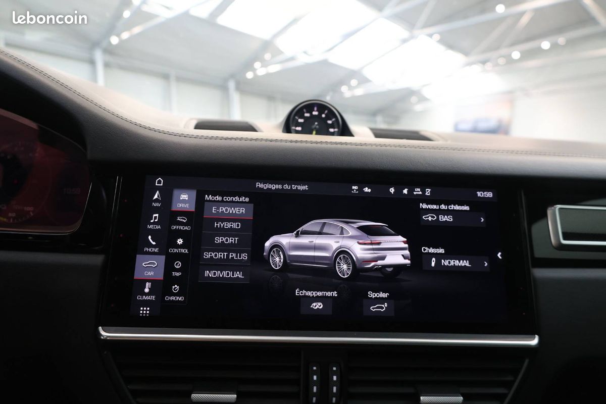 PORSCHE Cayenne Coupe E-Hybrid 4.0 V8 680 ch Tiptronic BVA Turbo S (image 24)