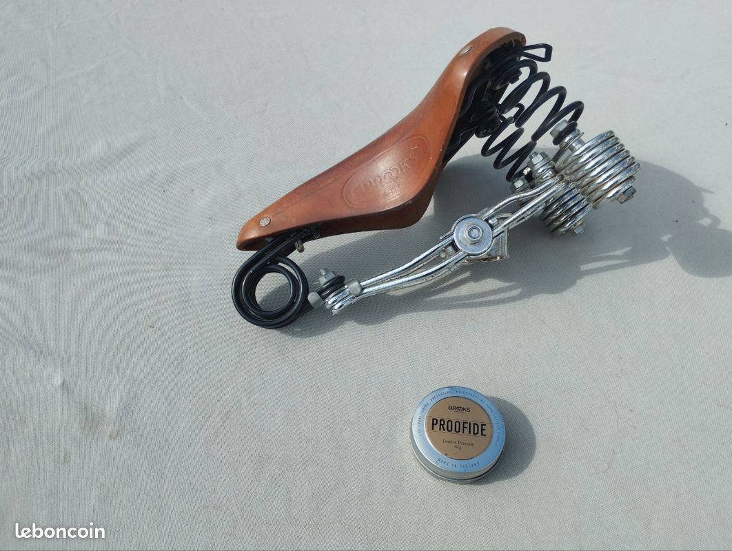 Selle Rétro Vélo Route Selle Brooks B17 Cuir Marron Vintage