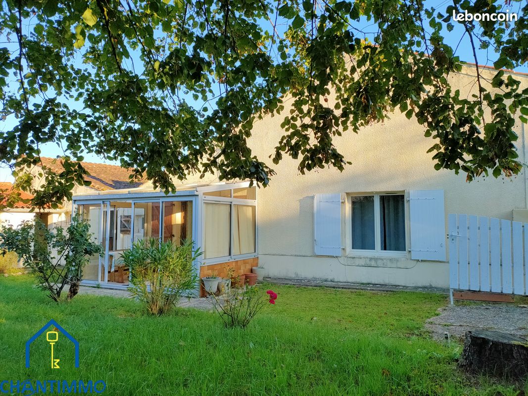 Maison 5 pièces 137 m² · à Saint-Jean-d'Hermine · 137 m² · 116 600 €