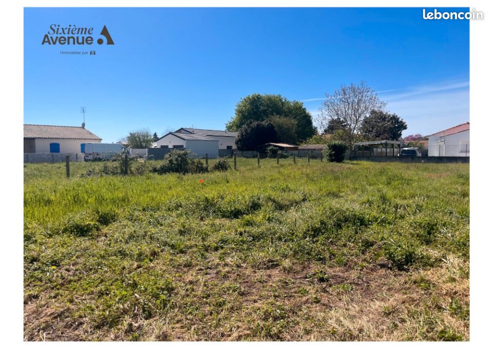 Terrain 640 m² · aux Mathes · 147 840 €