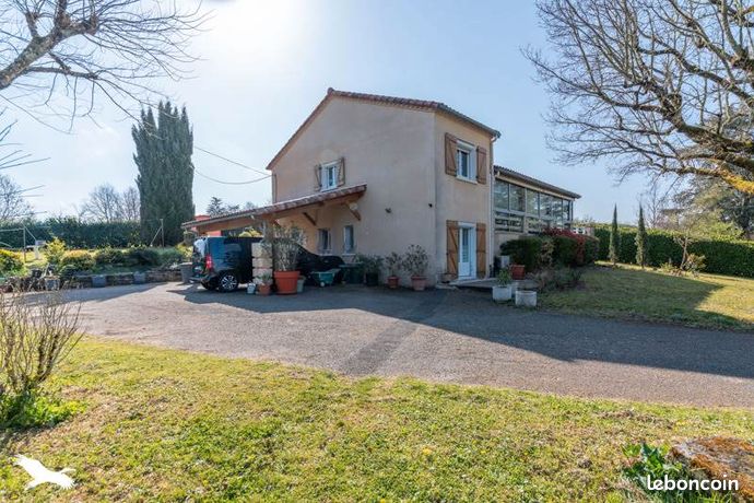 Maison 7 pièces 137 m²