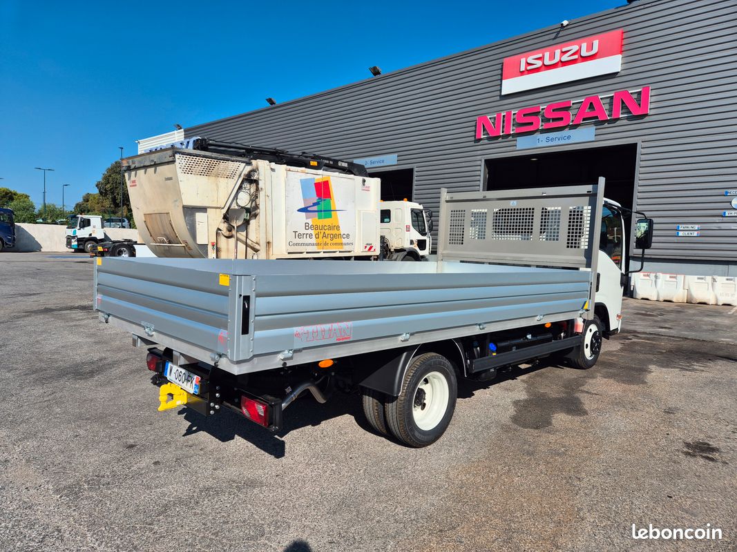 ISUZU 3L 150Ch M27 plateau fixe en aluminium 4500x2100 mm (image 2)