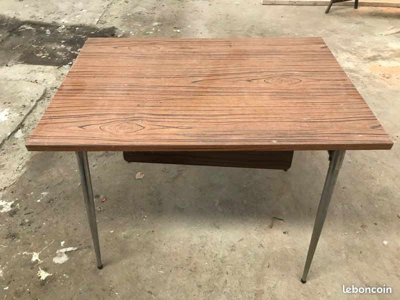 Table (image 1)
