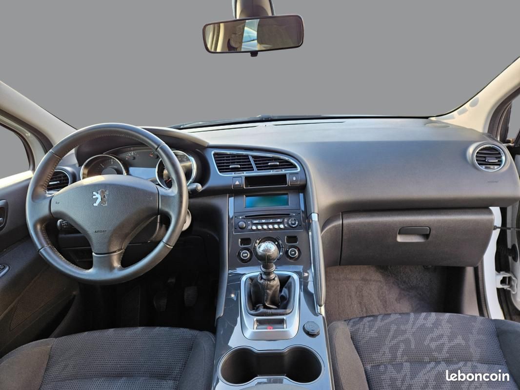 Peugeot 3008 1.6 HDi112 FAP Premium (image 3)