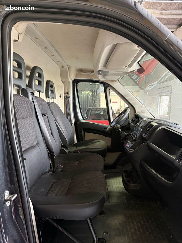 Peugeot Boxer 2.0 HDI 130CH PREMIUM - 90 000 KMS Certifié - 1ER MAIN - GALLERIE DE TOIT - ECHELLE - RADAR - SUIVI PEUGEOT (image 5)