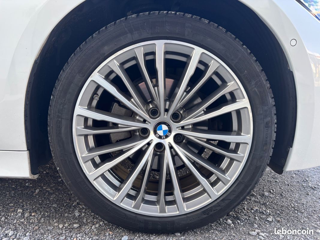 BMW SÉRIE 3 320D 190 CH G20 LUXURY / CARPLAY / CAMERA 360 / SIEGES CHAUFFANTS / TOIT OUVRANt (image 13)