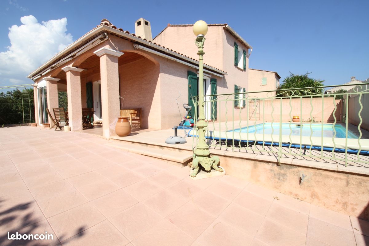 Maison 5 pièces 99 m² · à Solliès-Pont · 99 m² · 1 840 €/mois