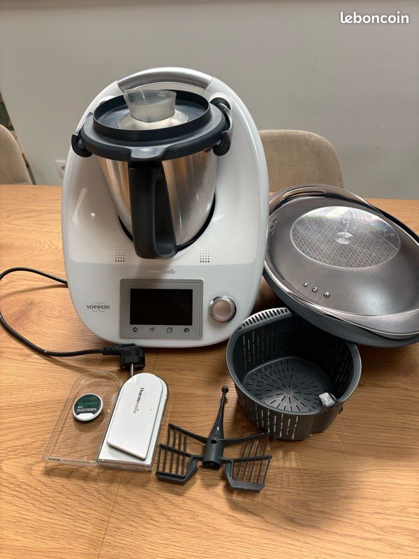 Thermomix TM5 Connecté 2018 - Robot Cuiseur Multifonction D'occasion En Excellent état