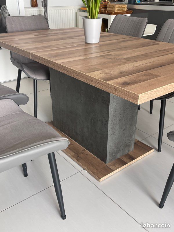 Table de salle à manger (image 1)