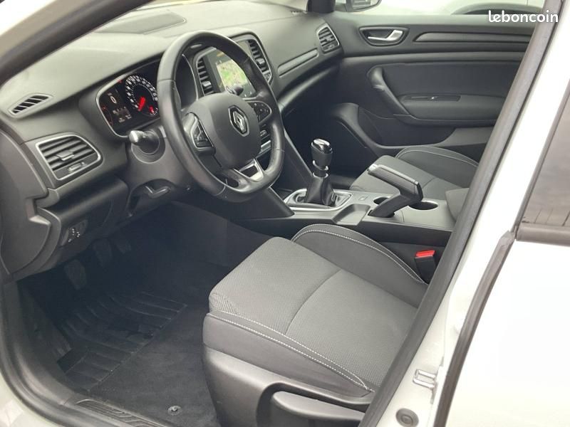 Renault Megane Sté 1.5 Blue dCi 115ch Air Nav- 20 (image 5)