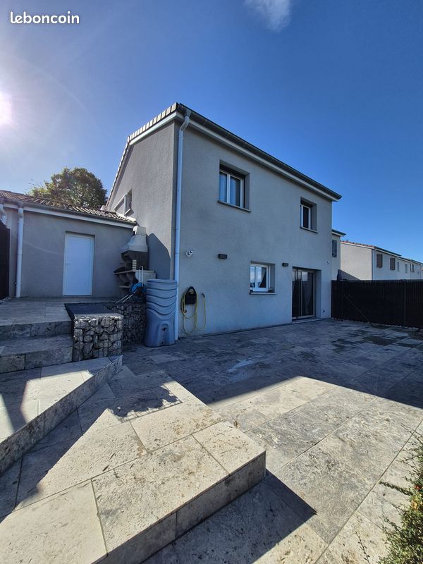 Maison 4 pièces 89 m² · à Saint-Jean-Bonnefonds · 89 m² · 299 990 €