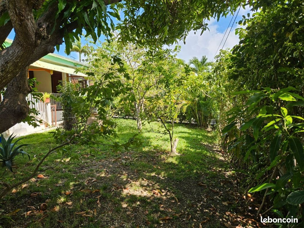 Maison 5 pièces 149 m² · à Sainte-Anne · 149 m² · 398 000 €