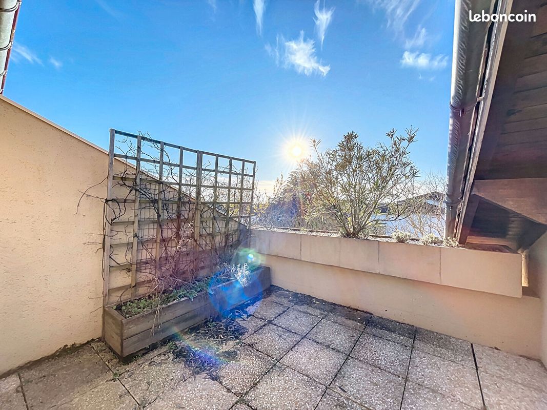 Appartement 1 pièce 37 m² · à Bourg-en-Bresse · 37 m² · 489 €/mois