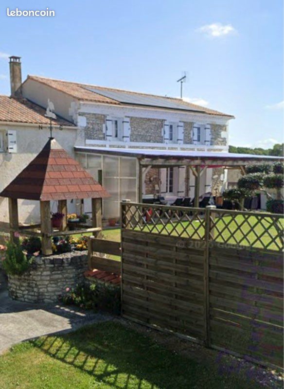 Maison 5 pièces 190 m² · à Corme-Écluse · 190 m² · 299 000 €