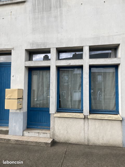 Appartement T3 rez-de-chaussée Ernée (image 1)