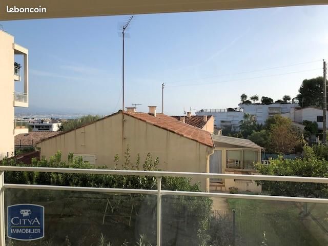 Appartement 2 pièces 43 m² · à Antibes · 43 m² · 1 032 €/mois