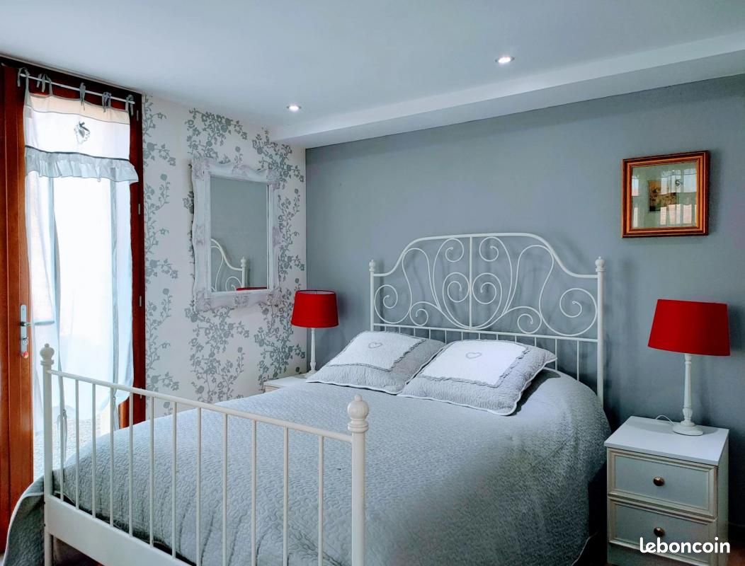 Maison 154 m² Confolens - Confolens 16500 (image principale 8)