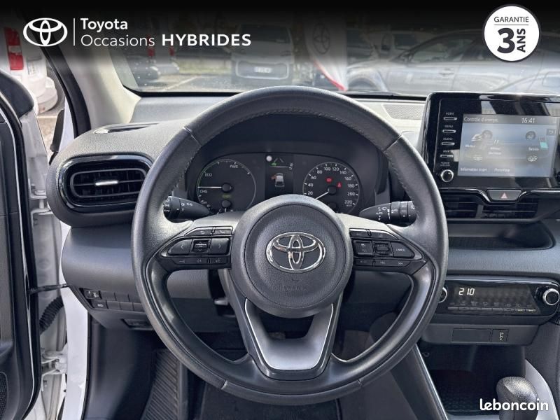 Toyota Yaris 116h Dynamic 5p MY22 (image 9)