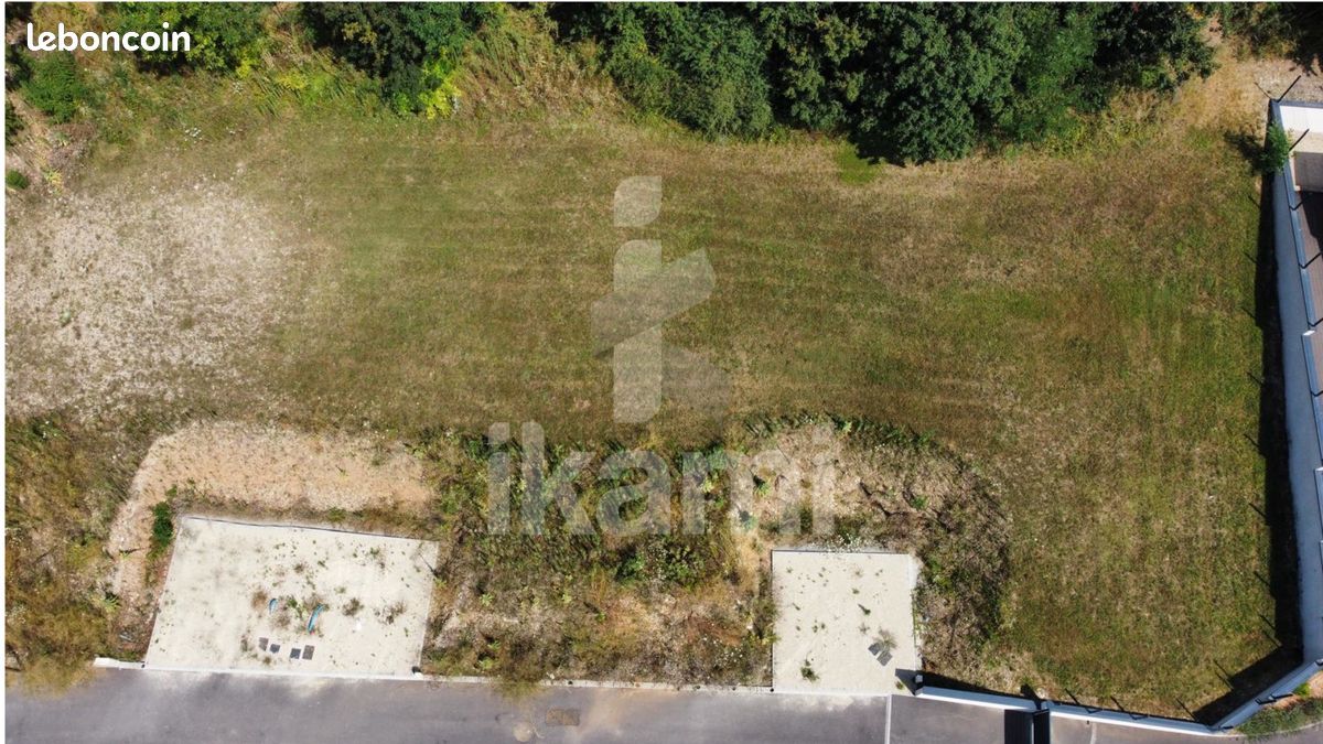 Terrain 436 m² · à Eymeux · 436 m² · 80 000 €