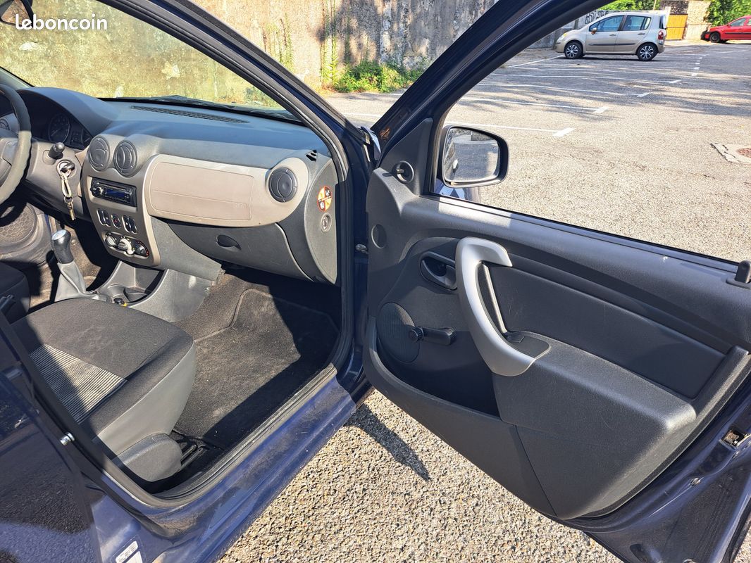 Dacia Sandero (image 8)