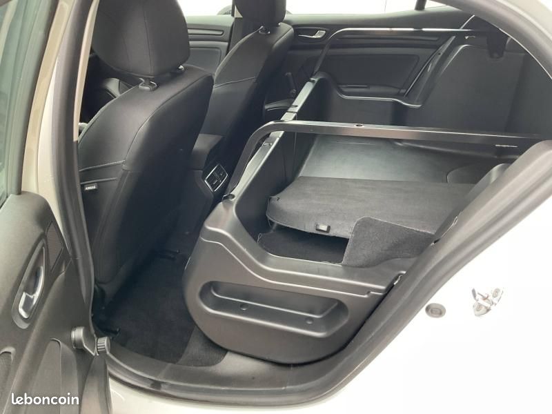 Renault Megane Sté 1.5 Blue dCi 115ch Air Nav- 20 (image 9)