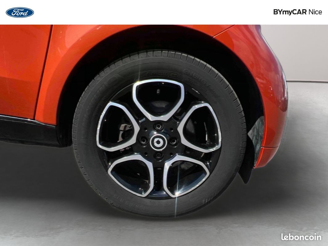 SMART Fortwo Coupé 1.0 71 ch S&S BA6 Passion (image 14)