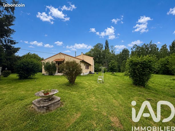 Maison familiale 6 pièces 141 m²