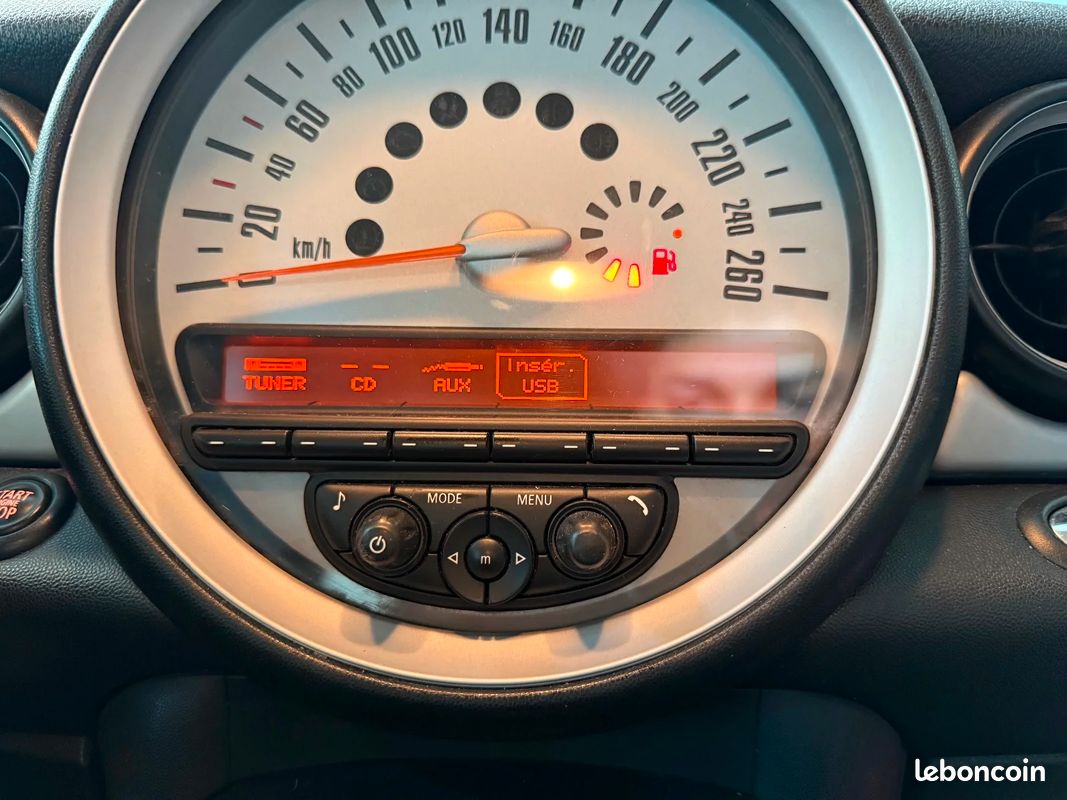Mini Mini 2 (R56) LCI 1.6 i 16V 122 cv Cooper (image 30)