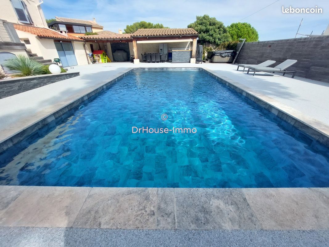 Maison 8 pièces 200 m² · à Rognac · 200 m² · 734 000 €