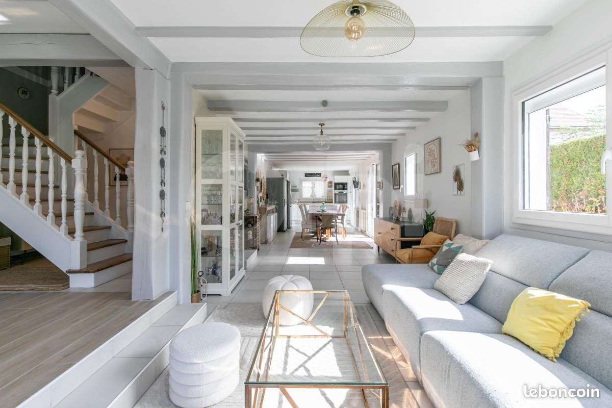 Maison 6 pièces 135 m² · à Pontault-Combault · 135 m² · 549 000 €