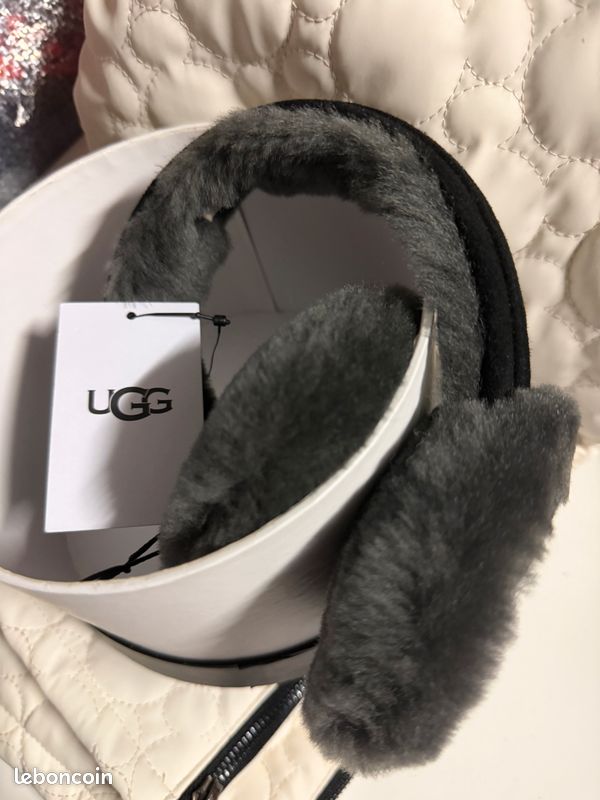 Casque D'oreille UGGS Gris - Chaud Et Doux, Neuf Avec étiquettes