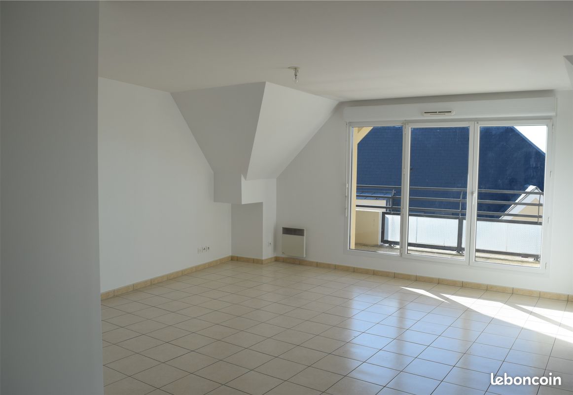Appartement 3 pièces 76 m² · à Creil · 76 m² · 920 €/mois