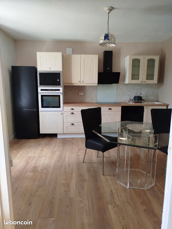 Maison 4 pièces 100 m² · à Moëlan-sur-Mer · 100 m² · 688 €/mois