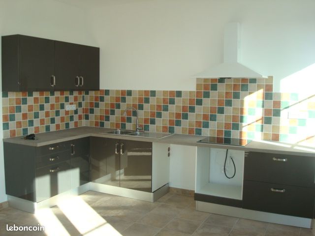 Appartement 3 pièces 77 m² · à Draguignan · 77 m² · 779 €/mois