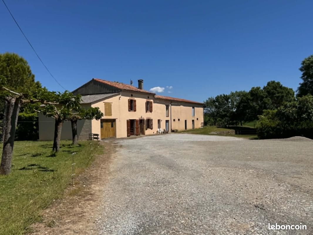 Maison 6 pièces 135 m² · à Saint-Félix-Lauragais · 135 m² · 312 000 €