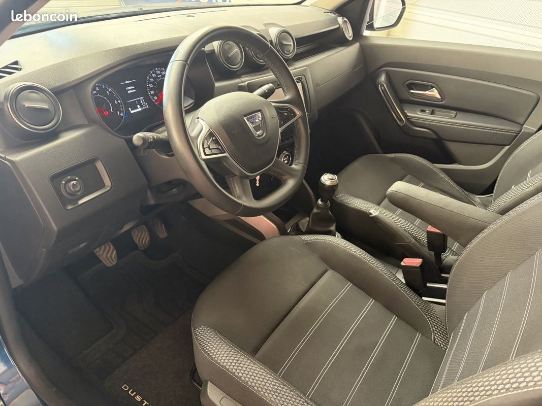 Dacia Duster (2) Prestige dCi 115 CAMERA + ATTELAGE (image 6)