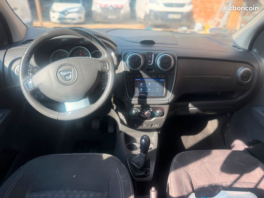 Dacia Lodgy 7 Places 115 CV (image 3)