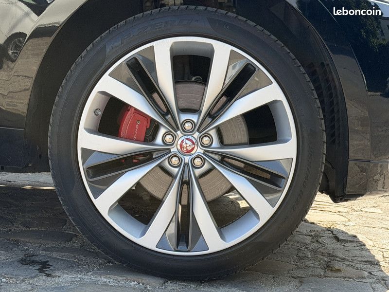 Jaguar F-PACE V6 3.0D 300CH S 4X4 BVA8 (image 7)