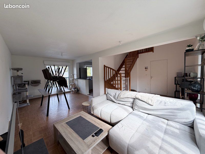 Appartement 3 pièces 80 m² · à Honfleur · 80 m² · 744 €/mois
